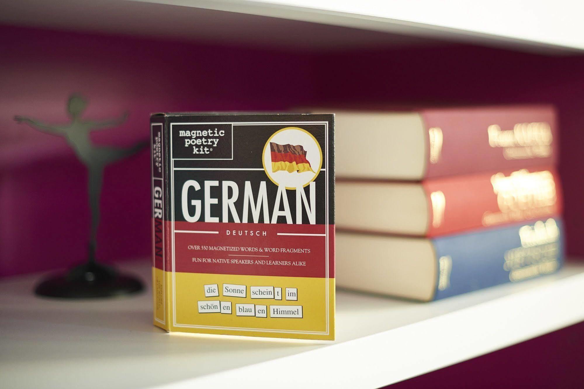 Moxy Frankfurt Airport Hotel Frankfurt am Main Ngoại thất bức ảnh